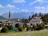 Seefeld je obklopen mohutnými horskými vrcholky